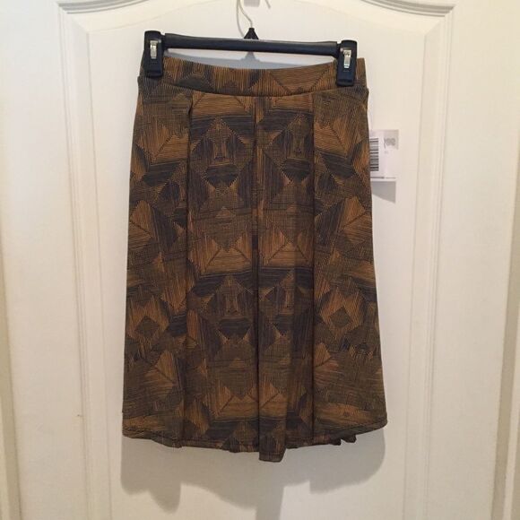 Lularoe Madison Skirt  - Picture 1 of 6